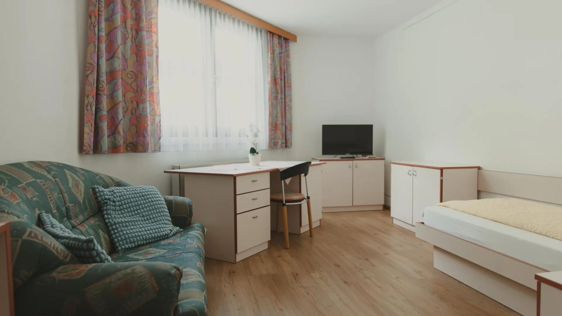 *** Отель Sommerhotel Karwendel Инсбрук Австрия